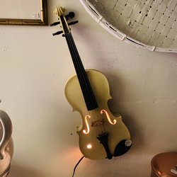 Fourth Street Vintage - Old violin turned light!