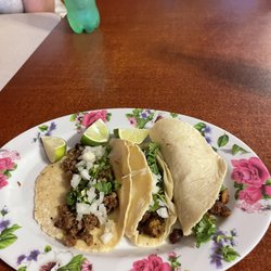 La Mexicana - Asada (beef) Tacos