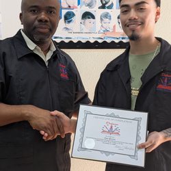 Deluxe Barber College