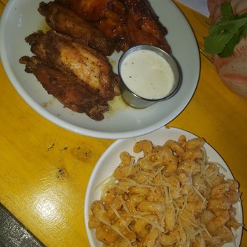 Lost & Found - Hennessey & regular wings - Cocktail Bars Near Me - Houston, Texas