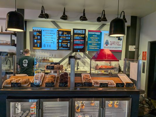 Prevail Union | MGM by null