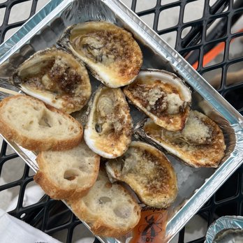 Juicy Oistre - Juicy Butt OG Chargrilled Oysters - Food Trucks Near Me Juicy Oistre - Juicy Butt OG Chargrilled Oysters - Food Trucks Near Me