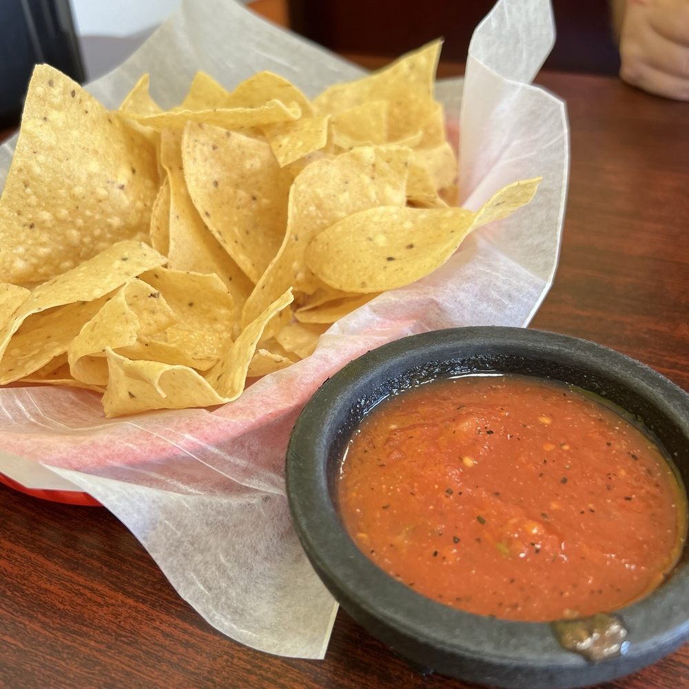 La Casita Fresh Mex Grill - Chips and Salsa. - Mexican Near Me - Foley, Alabama La Casita Fresh Mex Grill - Chips and Salsa. - Mexican Near Me - Foley, Alabama