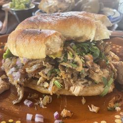 Tortas Ahogadas las Originales - Torta taquera