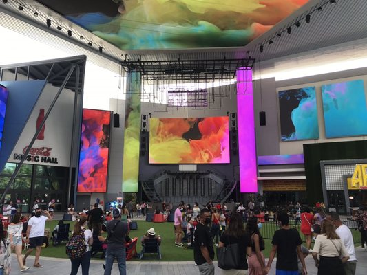 DISTRITO T-Mobile by null