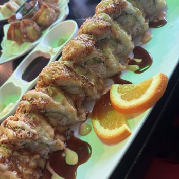 Oishii Sushi - Golden Tiger Roll - Sushi Bars Near Me - Riverside, California Oishii Sushi - Golden Tiger Roll - Sushi Bars Near Me - Riverside, California