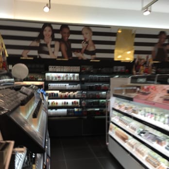 SEPHORA - Chestnut Hill Sephora -- Mall @ Chestnut Hill : 199 Boylston Street / Route 9, Chestnut Hill              Interior - Cosmetics & Beauty Supply Near Me - Chestnut Hill, Massachusetts