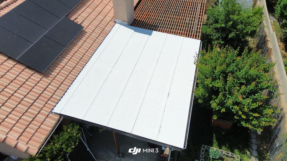 Slide of Global Roofing