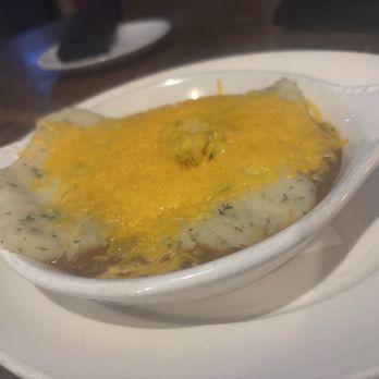 The Lion & Crown - Cottage Pie - Pubs Near Me - Addison, Texas The Lion & Crown - Cottage Pie - Pubs Near Me - Addison, Texas