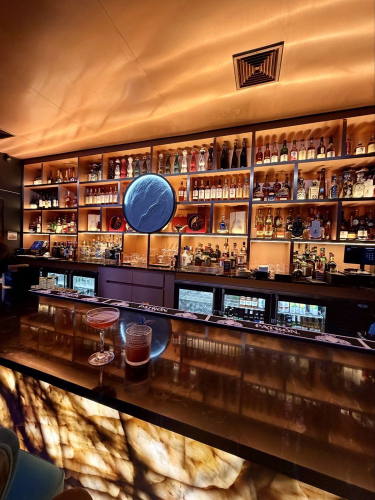 lab x experience - Lounges Near Me - Carteret, New Jersey