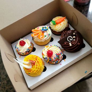 Honeymoon Sweets European Bakery - Cupcakes - Bakeries Near Me - Tempe, Arizona Honeymoon Sweets European Bakery - Cupcakes - Bakeries Near Me - Tempe, Arizona