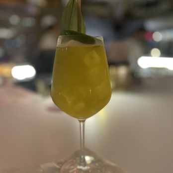 ConSentido Miami - Passion Fruit/Prosecco - Asian Fusion Near Me - Miami, Florida ConSentido Miami - Passion Fruit/Prosecco - Asian Fusion Near Me - Miami, Florida
