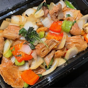 B20 Bar & Grill - chicken and vegetables - Taiwanese Near Me - Temple City, California B20 Bar & Grill - chicken and vegetables - Taiwanese Near Me - Temple City, California