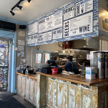Al's Burger Shack - Place your oder - Burgers Near Me - Chapel Hill, North Carolina