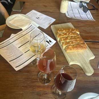 The Punchdown - flight! - Wine Bars Near Me - Oakland, California