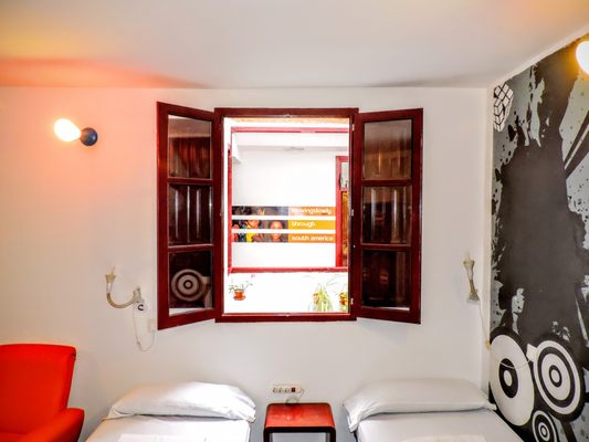 Hôme Youth Hostel Valencia by null