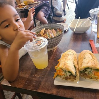 Saigon Shack - Crab cake bahn mi and lemongrass chicken pho - Vietnamese Near Me - New York, New York Saigon Shack - Crab cake bahn mi and lemongrass chicken pho - Vietnamese Near Me - New York, New York