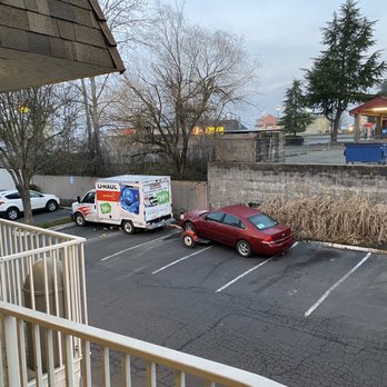 Motel 6 - Hotels Near Me - Grants Pass, Oregon Motel 6 - Hotels Near Me - Grants Pass, Oregon