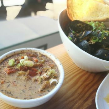 Fishhook - Curry and mussel vindaloo - Seafood Near Me - Victoria, British Columbia