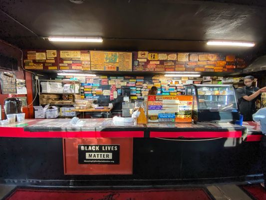 Everett & Jones Barbeque by null