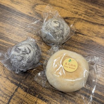 J.J. Bakery - Bakeries Near Me - Irvine, California