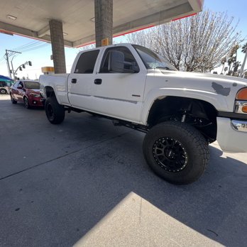 In-N-Out Collision Services - Before pic - Body Shops Near Me - Escondido, California In-N-Out Collision Services - Before pic - Body Shops Near Me - Escondido, California