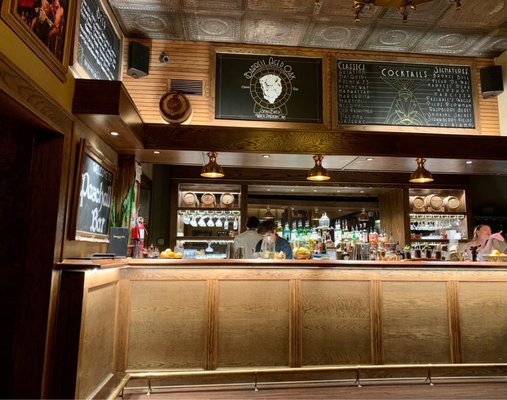 Paschall Bar by null