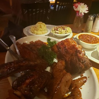 Bobby Q - Whole Hog Dinner - Barbeque Near Me - Phoenix, Arizona