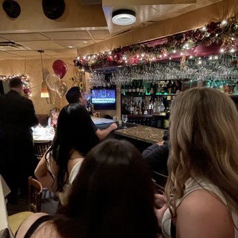 Veneto Trattoria - Watching the Peach Bowl after getting robbed at the Fiesta Bowl - Italian Near Me - Scottsdale, Arizona Veneto Trattoria - Watching the Peach Bowl after getting robbed at the Fiesta Bowl - Italian Near Me - Scottsdale, Arizona
