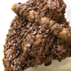 Sweet Dulce Vida - Triple Chocolate Cake