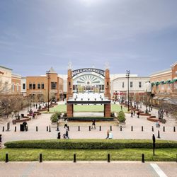 user provided Mall Of Georgia Crossing photo