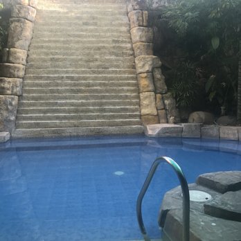 Goldenfield Kundutel - The pool - Hotels Near Me - Bacolod, NEC