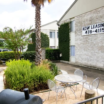 24 Flats Apartments - Apartments Near Me - Austin, Texas 24 Flats Apartments - Apartments Near Me - Austin, Texas