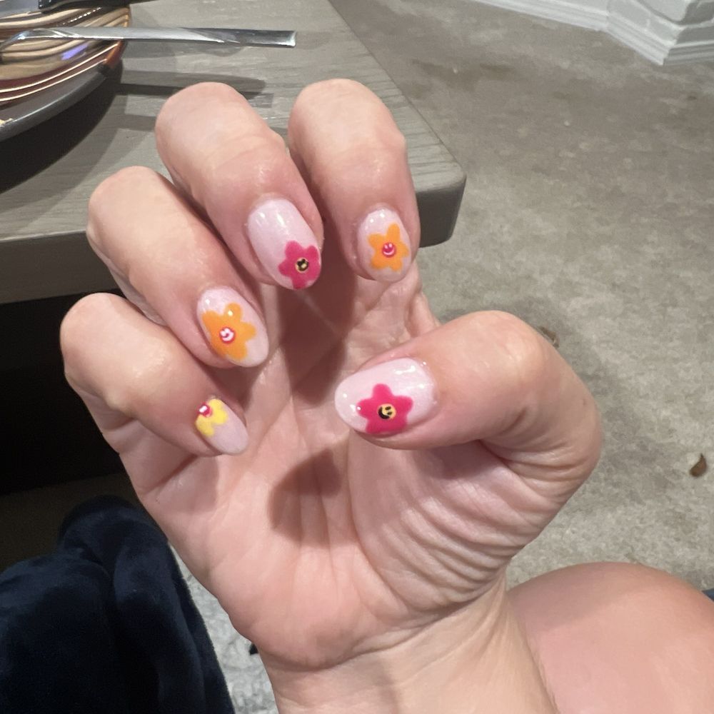 Haven - Hard gel manicure with design - Nail Salons Near Me - Denver, Colorado Haven - Hard gel manicure with design - Nail Salons Near Me - Denver, Colorado