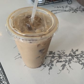 Peaks Cafe - Iced chai latte - Breakfast & Brunch Near Me - Peaks Island, Maine Peaks Cafe - Iced chai latte - Breakfast & Brunch Near Me - Peaks Island, Maine