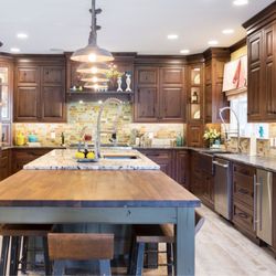 Wood Hollow Cabinets - Cherry kitchen