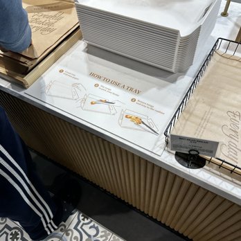 Tous Les Jours - Bakeries Near Me - Chantilly, Virginia