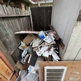 Your Junk We Dump - Junk Removal & Hauling Near Me - Elk Grove, California Your Junk We Dump - Junk Removal & Hauling Near Me - Elk Grove, California