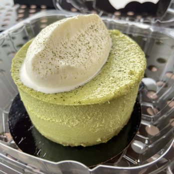 Paderia Bakehouse - Matcha cheesecake - Bakeries Near Me - Irvine, California