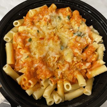 Olive Garden Italian Restaurant - three cheese ziti - Italian Near Me - Clovis, California Olive Garden Italian Restaurant - three cheese ziti - Italian Near Me - Clovis, California