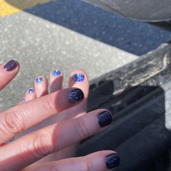 Vivian's Nails & Spa - Another amazing mani/pedi at Vivian's - Nail Salons Near Me - Abington, Massachusetts