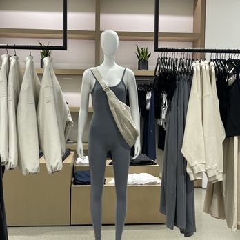 ALO - Men's Clothing Near Me - The Woodlands, Texas ALO - Men's Clothing Near Me - The Woodlands, Texas