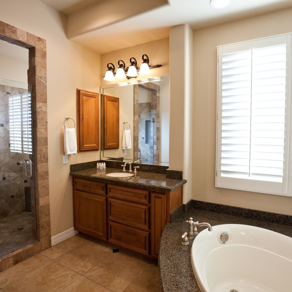 Slide of Maingreen Remodel & Construction