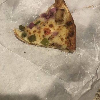 Pizza Twist - Garlic chicken with bell peppers tomatoes and onions looked better than the picture - Pizza Near Me - Hicksville, New York Pizza Twist - Garlic chicken with bell peppers tomatoes and onions looked better than the picture - Pizza Near Me - Hicksville, New York