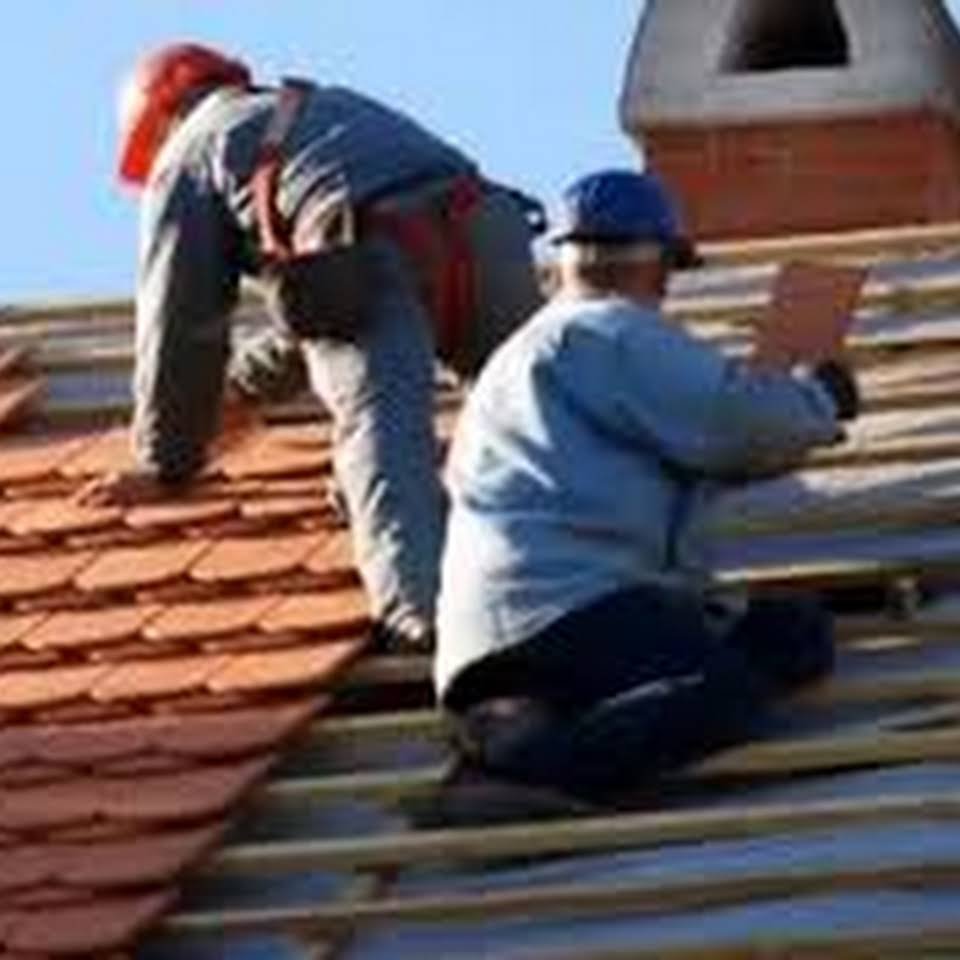 Slide of LA Roofing Pros