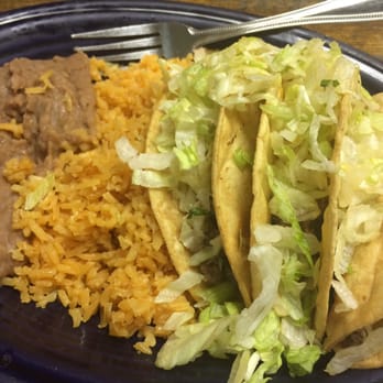 Tejas Taco House - Crispy corn taco plate. $8.95 - Mexican Near Me - Houston, Texas