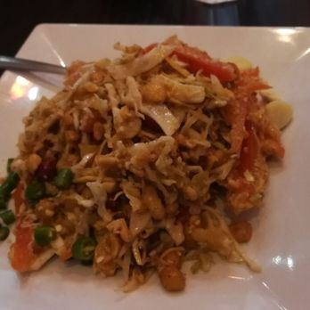 Asian Bowl - Nan Gyi Thoke - Asian Fusion Near Me - Forest Hills, New York