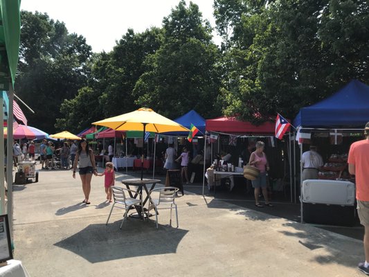 Cotswold Farmers Market by null