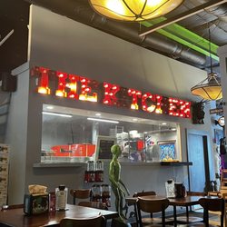 Green Fire Pizza & Sports Bar