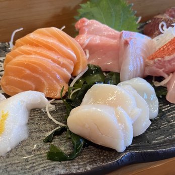 An Japanese Restaurant - 20 Piece Sashimi Platter - Sushi Bars Near Me - San Francisco, California